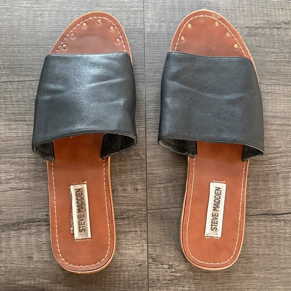 Steve Madden Grace Black Suede Slide Sandals Women’s 8.5 Stud Trim